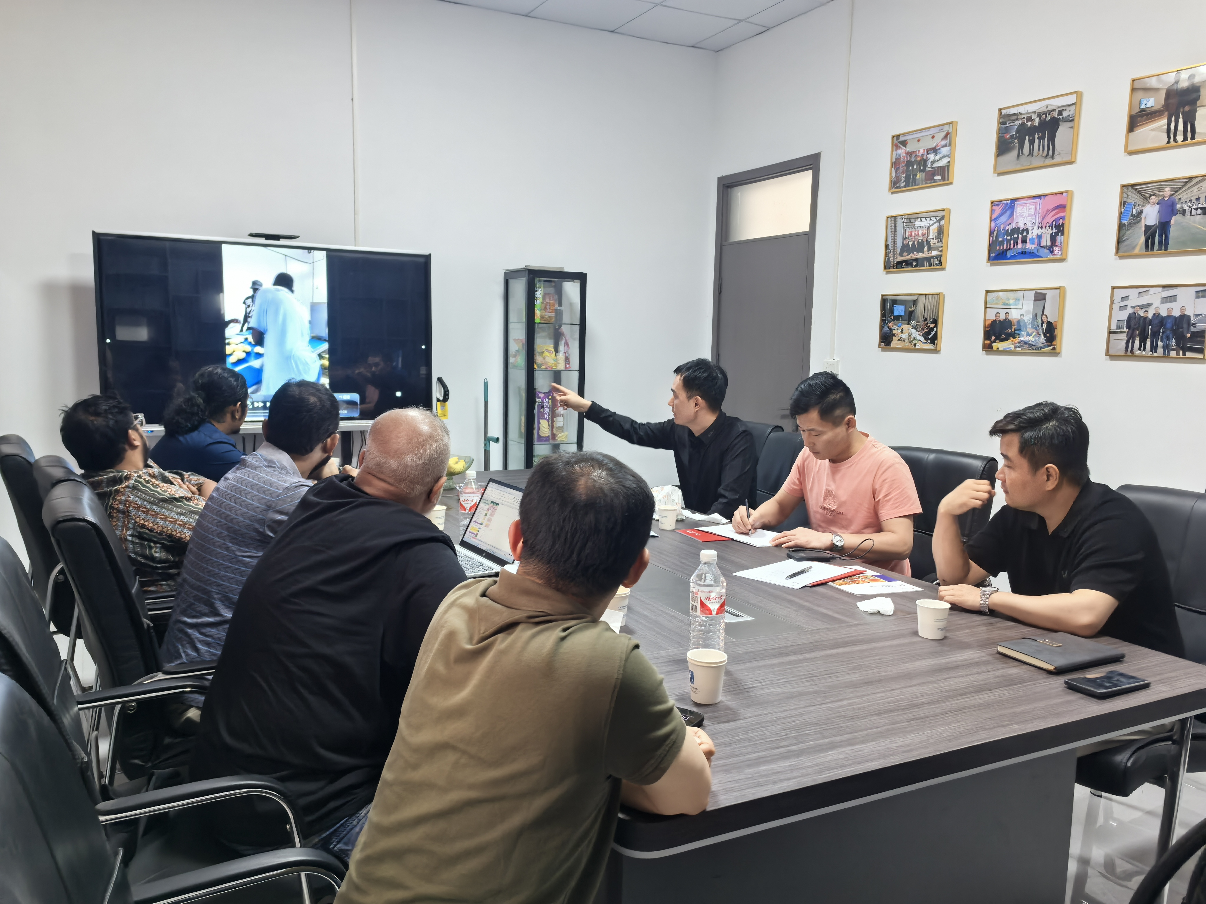 2ff6718fee8828f63aba588df16b5886