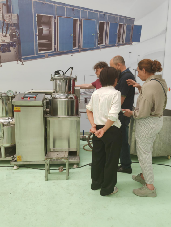 f5d5a13538ad1c6842923e5c928eaf51